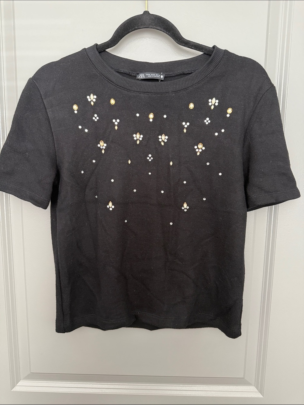 Zara Black Short-Sleeve Embellished Sweater with Gold & White Accents